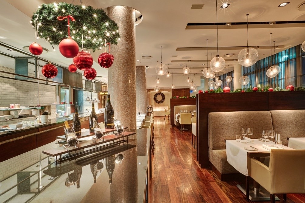 Christmas Buffet at Vox Brasserie and bar